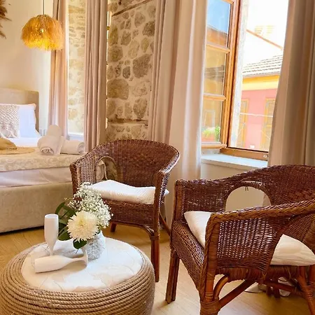 Bohemian Boutique Apartment *