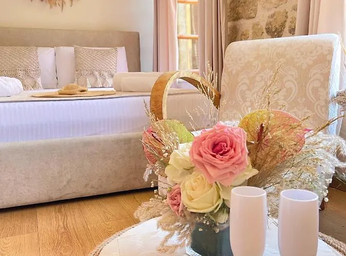 Bohemian Boutique Apartment *